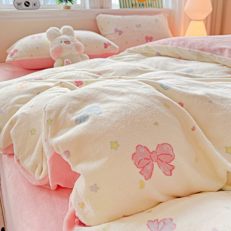 Lenjerie De Pat Cocolino 4 Piese Cu Elastic - Roz Cu Fundite Colorate [14]