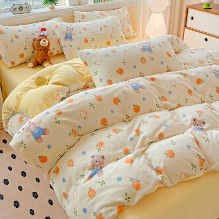 Lenjerie De Pat Cocolino 4 Piese Cu Elastic - Galben Cu Ursuleti, Portocale Si Floricele [9]
