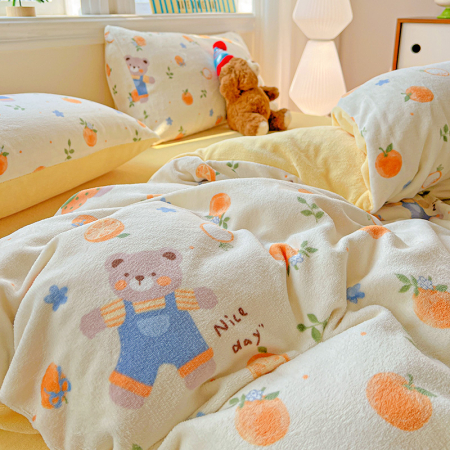 Lenjerie De Pat Cocolino 4 Piese Cu Elastic - Galben Cu Ursuleti, Portocale Si Floricele [16]