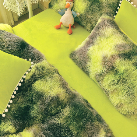 Lenjerie De Pat Pufoasa FLUFFY - Verde/Gri Cu Ciucuri [3]
