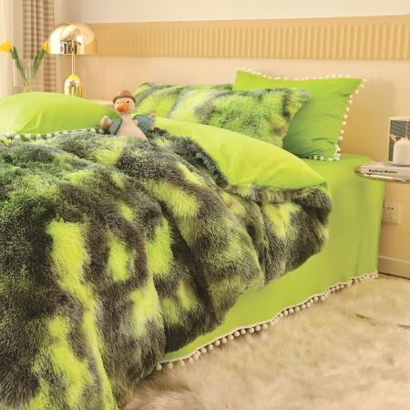 Lenjerie De Pat Pufoasa FLUFFY - Verde/Gri Cu Ciucuri [2]