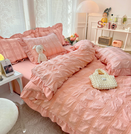 Lenjerie De Pat Creponata Cu Volanase - Roze [1]