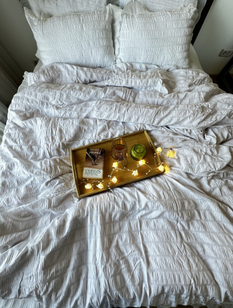 Lenjerie De Pat Creponata Cu Volanase - White [3]