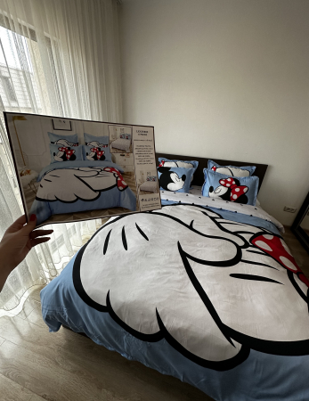 Lenjerie De Pat Finet Premium - Mickey Si Minnie Se Tin De Mana [4]