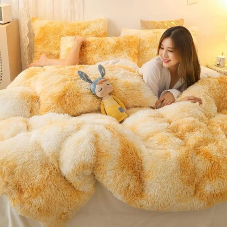 Lenjerie De Pat Pufoasa FLUFFY - Galben Pal [4]