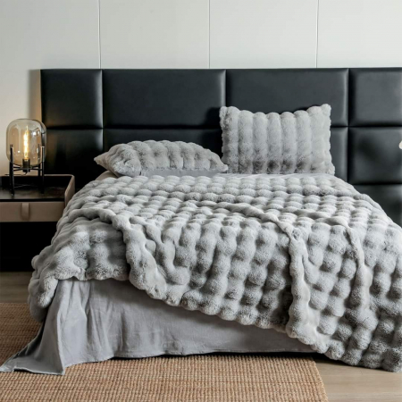 Lenjerii Pufoase Fluffy/Rabbit - Lenjerie De Pat Pufoasa Blana Artificiala Rabbit - Iepure Luxury Edition - Gri