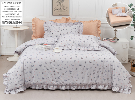 Bumbac Tip Finet Cu Volanase - Lenjerie Din Bumbac Tip Finet 6 Piese Cu Elastic Model Volanas  - Bleu Cu Fluturasi