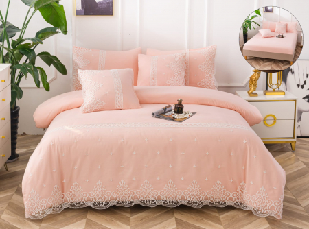 LENJERII DE PAT - Lenjerie Din Bumbac Tip Finet Textura Fina Cu Dantela - Coral