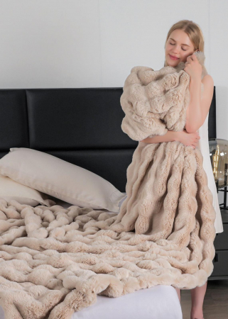 Patura Blanita Artificiala Rabbit Cu Fermoar - Bej Roze [2]