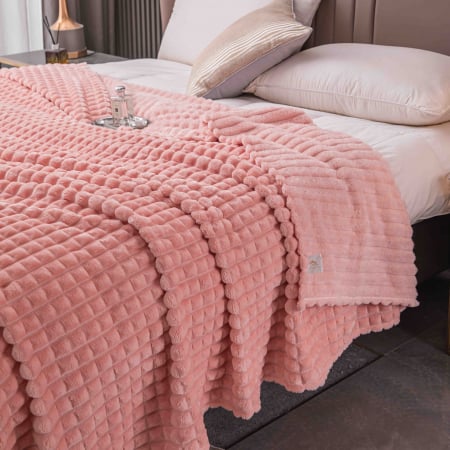 Ugg blink deals eyelash duvet