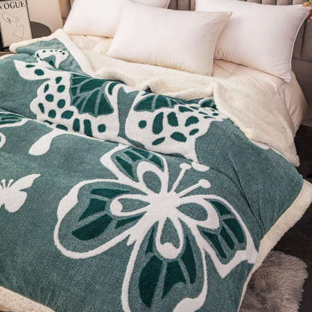 Patura Cocolino Blanita Alba Cu Imprimeu Fluturi 3D - Verde [3]