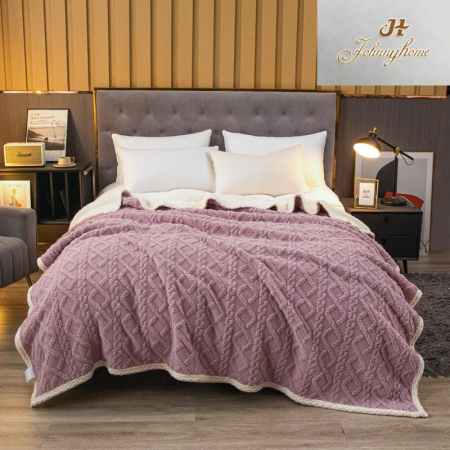 LICHIDARE DE STOC - Patura Cocolino Imprimeu Tip Tricotat Cu Blanita - Lila