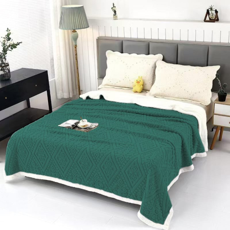 Patura Cocolino Imprimeu Tip Tricotata Cu Blanita Model Royal - Verde PĂTURI - Patura Cocolino Imprimeu Tip Tricotata Cu Blanita Model Royal - Verde