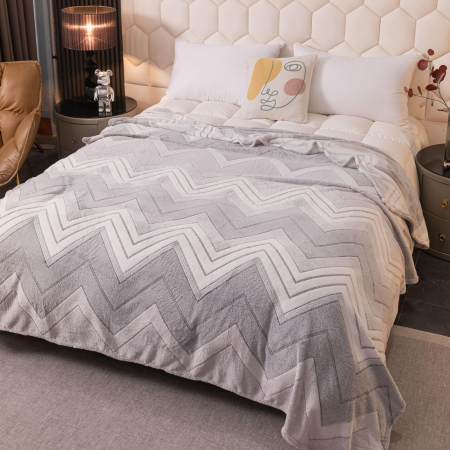 PĂTURI - Patura Cocolino Pufoasa 200x230cm - Gri Zig Zag