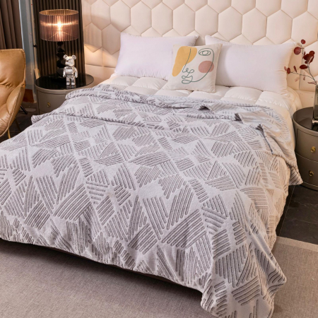 PĂTURI - Patura Cocolino Pufoasa 200x230cm - Linii Zig Zag