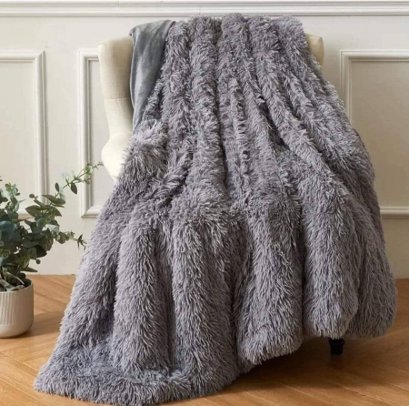 Patura Fluffy Cu Blanita - Gri PĂTURI - Patura Fluffy Cu Blanita - Gri