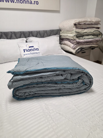 Pilota cu Banda Decorativa 200x230cm - Albastru cu Flori [1]