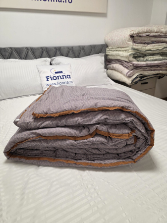 Pilota cu Banda Decorativa 200x230cm - Mov Prafuit cu Flori [1]