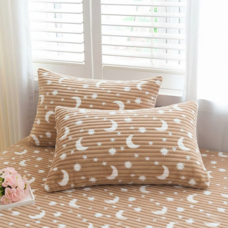 Set Patura Cocolino 200x230cm si Fete de Perna Model Gofrat cu Stelute - Bej Cacao cu Lapte [1]