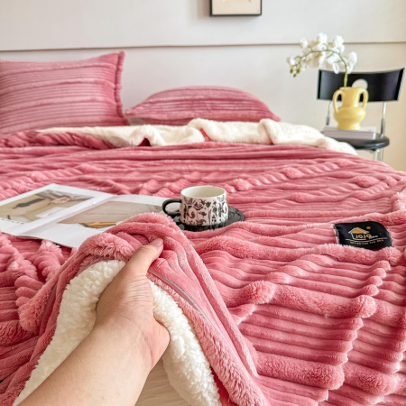 Set Patura Cocolino Cu Blanita si Fete De Perna - Roz [5]