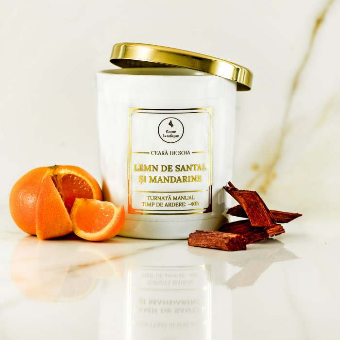 lumanare parfumata lemn de santal si mandarine [2]