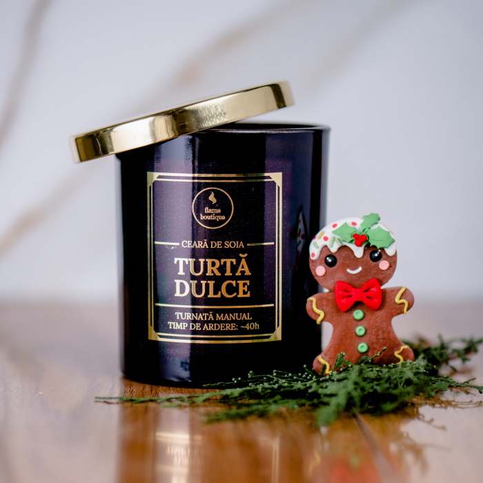 lumanare parfumata turta dulce [2]