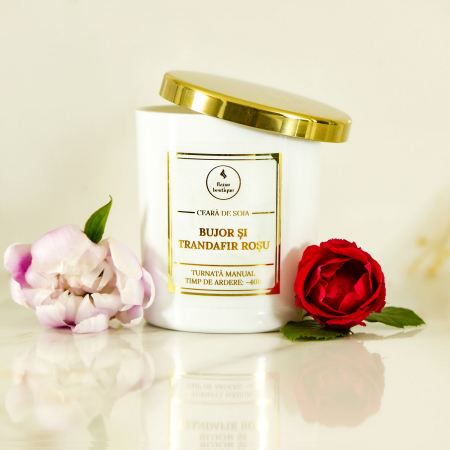lumanare parfumata bujor si trandafir rosu [1]