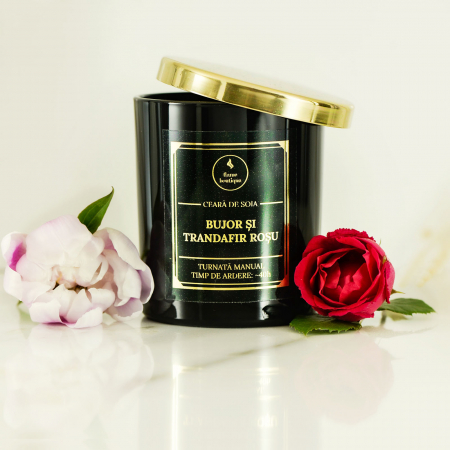 lumanare parfumata din ceara de soia premium negru bujor si trandafir rosu [1]
