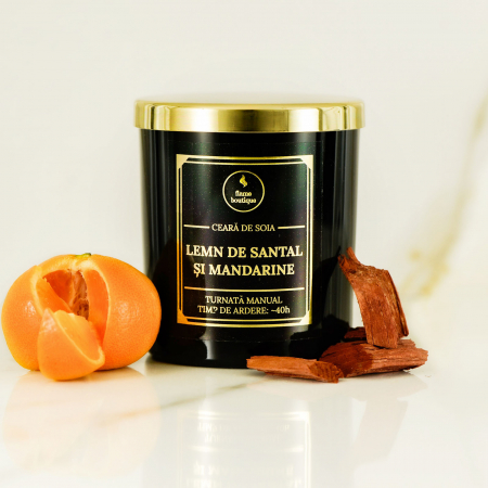 Colecții - lumanare parfumata lemn de santal si mandarine