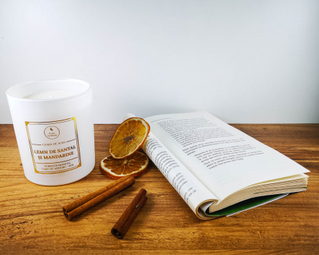 lumanare parfumata lemn de santal si mandarine [2]