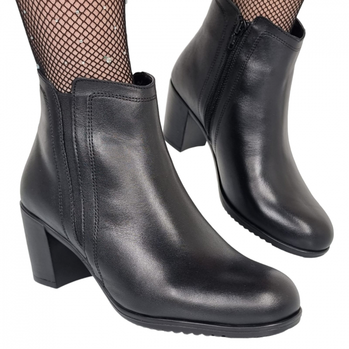 Ghete Damă Casual Din Piele Naturală Neagra Box 8622 [5]