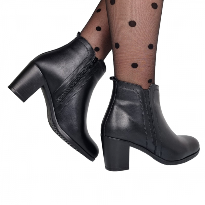 Ghete Damă Casual Din Piele Naturală Neagra Box 8622 [2]