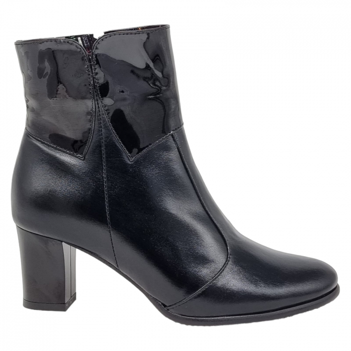 Ghete Damă Elegante Din Piele Naturală Neagră Box Lac 9544 [3]