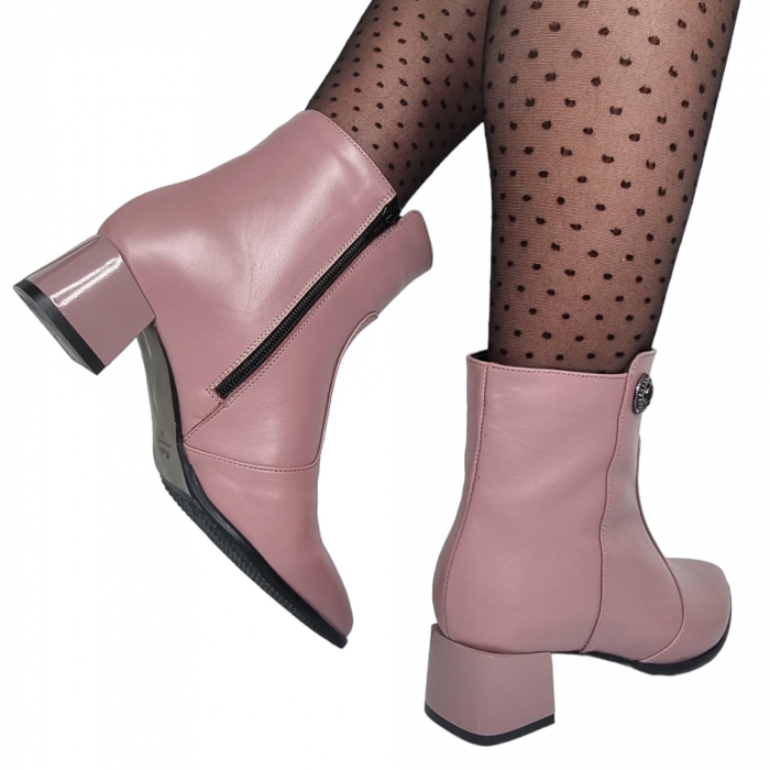 Ghete Damă Elegante Din Piele Naturală Lila 9518 [9]