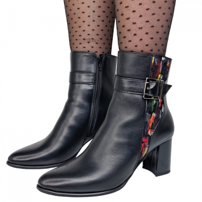 Ghete Damă Elegante Din Piele Naturală Neagră 9504 [5]
