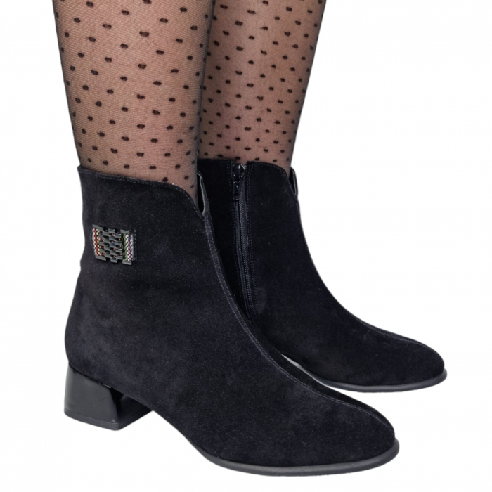 Ghete Damă Elegante Din Piele Naturală Neagră Velur 9572 [5]