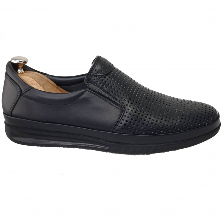 Pantofi Bărbați Din Piele Naturală Perforată Neagră 1261 [1]