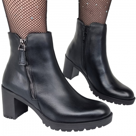 Ghete ,Botine ,Cizme - Ghete Damă Casual Din Piele Neagră  8518
