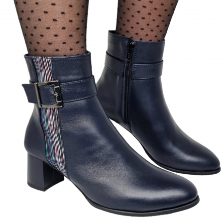 Ghete Elegante Pentru Femei - Ghete Damă Elegante Din Piele Naturală Blue Linii 9591