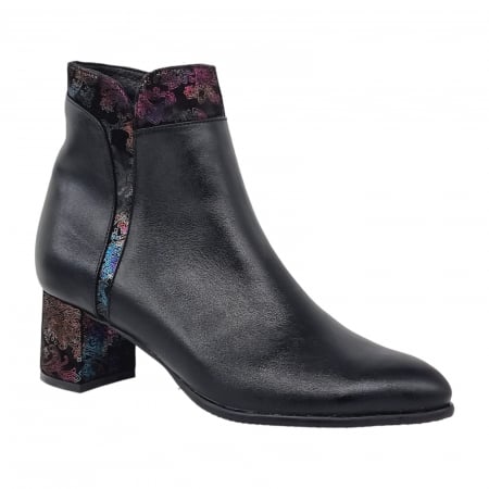 Ghete Elegante Pentru Femei - Ghete Damă Elegante Din Piele Naturală Neagră 9607