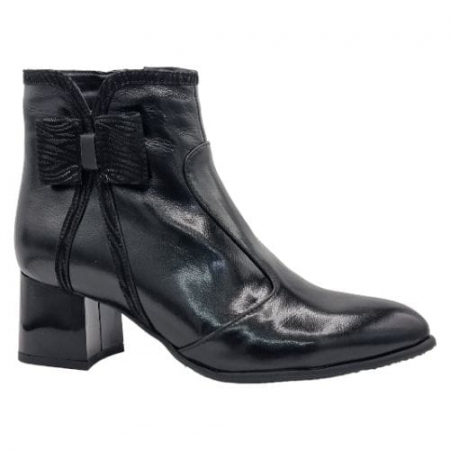 Femei - Ghete Damă Elegante Din Piele Naturală Neagră Box  9668