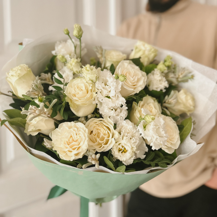 Buchet trandafiri albi [2]