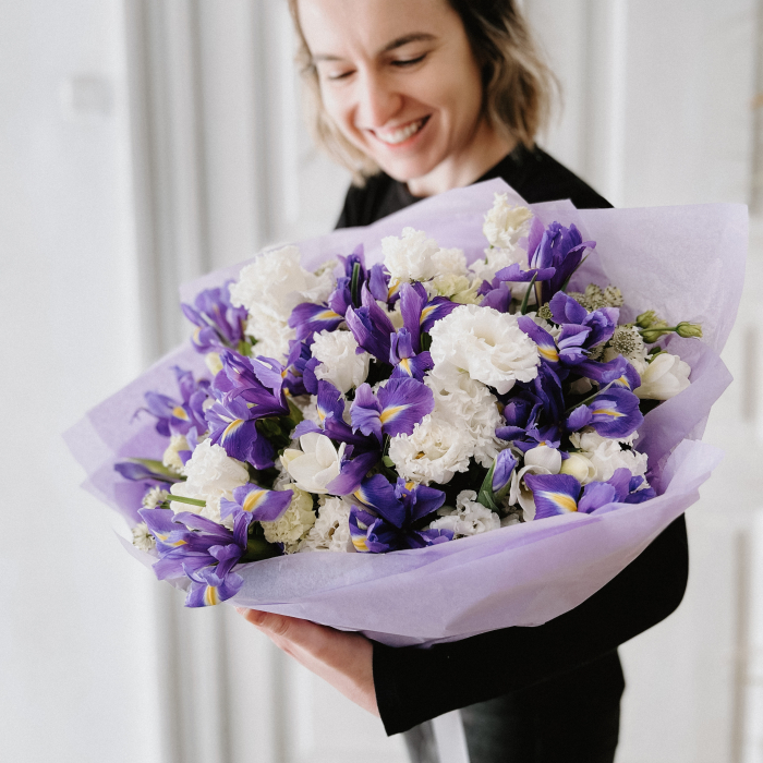 Buchet cu Iris mov [2]