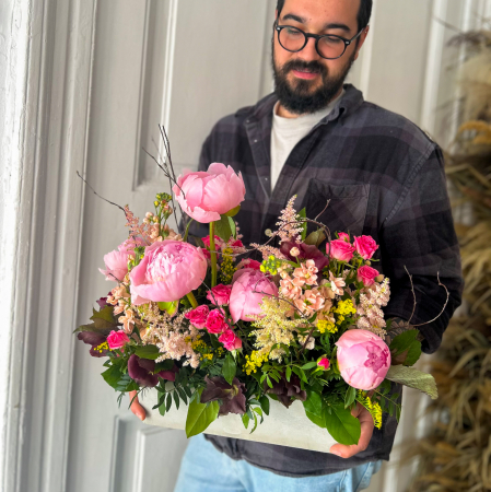 Flori 8 martie - Aranjament cu bujori roz