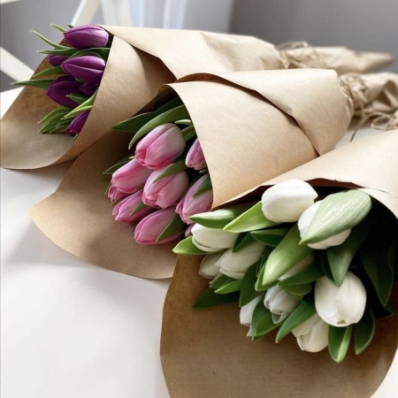 Flori 8 martie - Cadou 1-8 martie