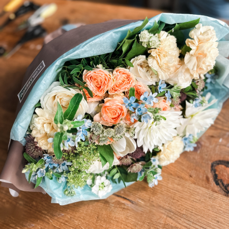 Flori ocazii speciale - Livram flori in Bucuresti