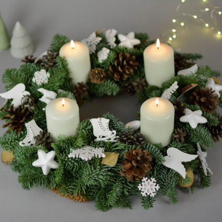 Cadouri si aranjamente de Craciun - Coronita pentru masa de Craciun