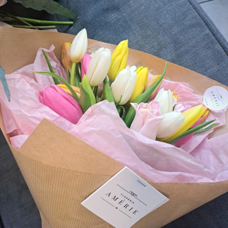 Buchete flori - Buchet lalele colorate