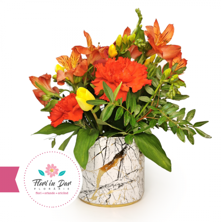 Aranjamente - Florarie online Roman Aranjament cu alstroemeria, frezii, garoafe, lalele