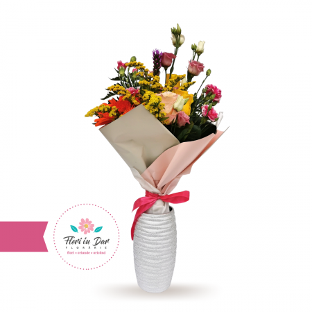 Buchet cu solidago, eustoma, trandafir, gerbera, dianthus livrare flori Roman [1]